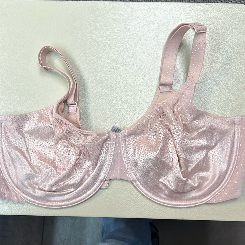 Wacoal Back Appeal Underwire Bra Style 855303 Size 40DD